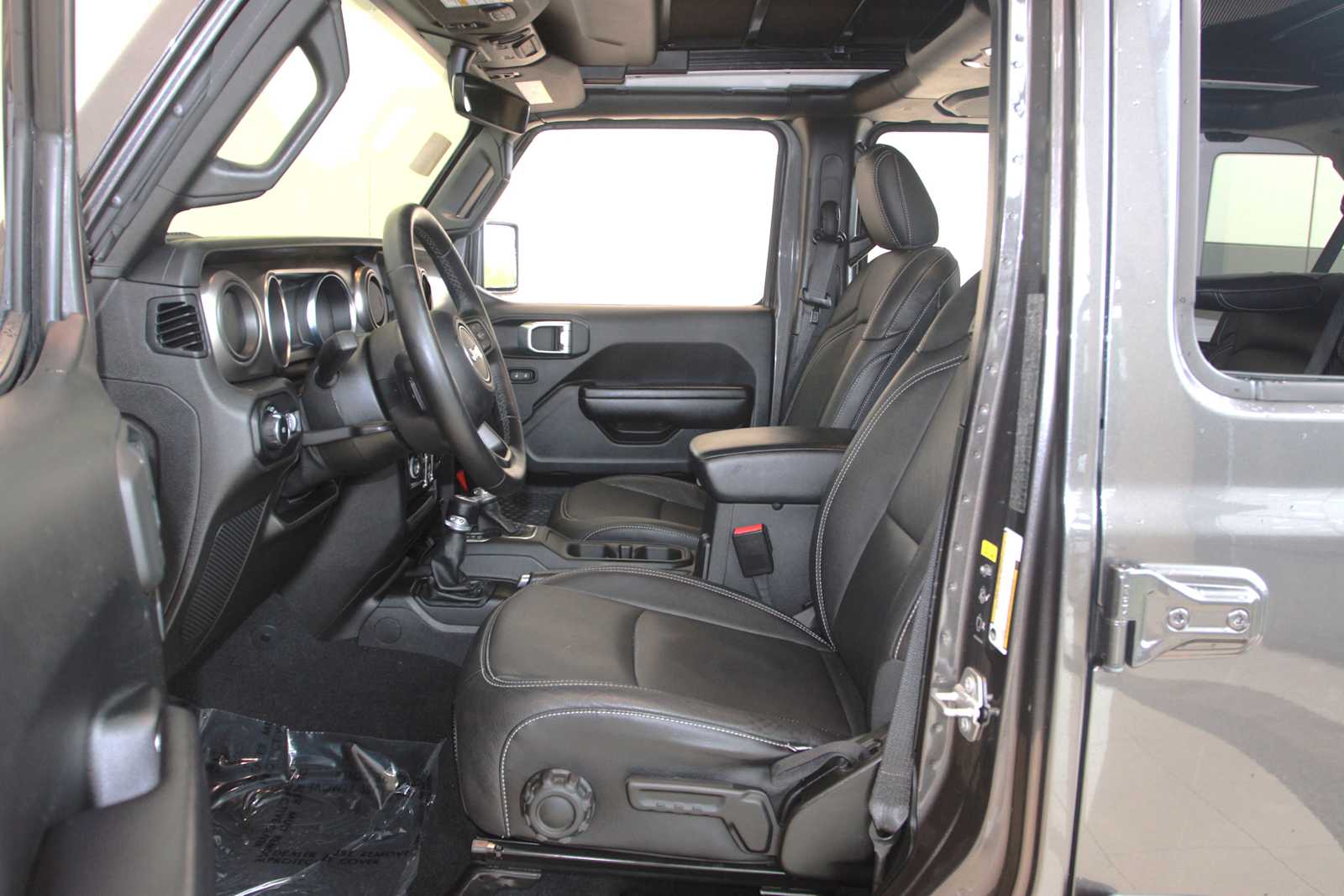 used 2021 Jeep Wrangler car, priced at $27,297