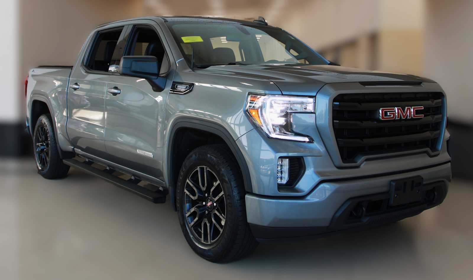 2020 GMC Sierra 1500 Elevation's photo