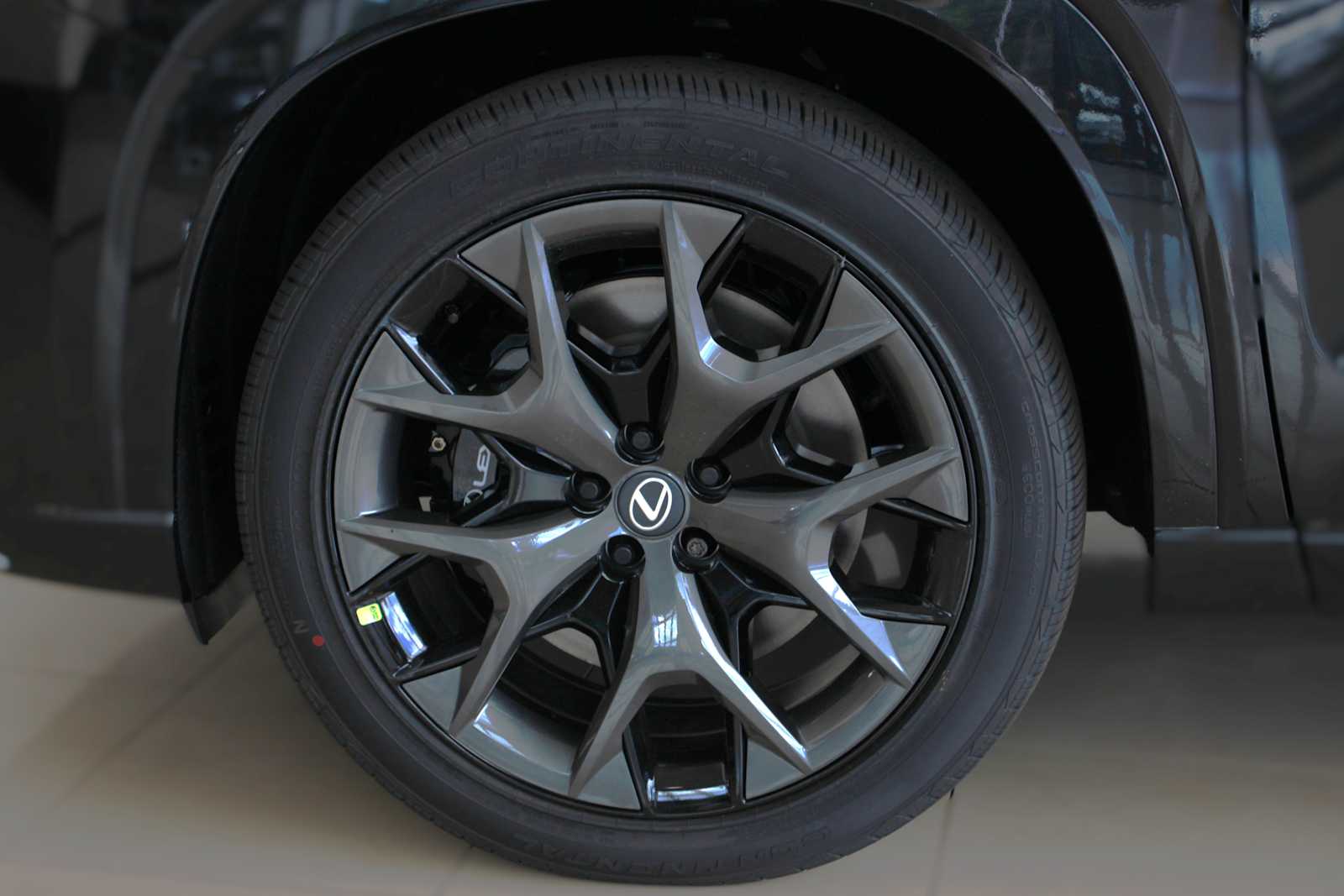 new 2026 Lexus TX 500h car, priced at $76,008