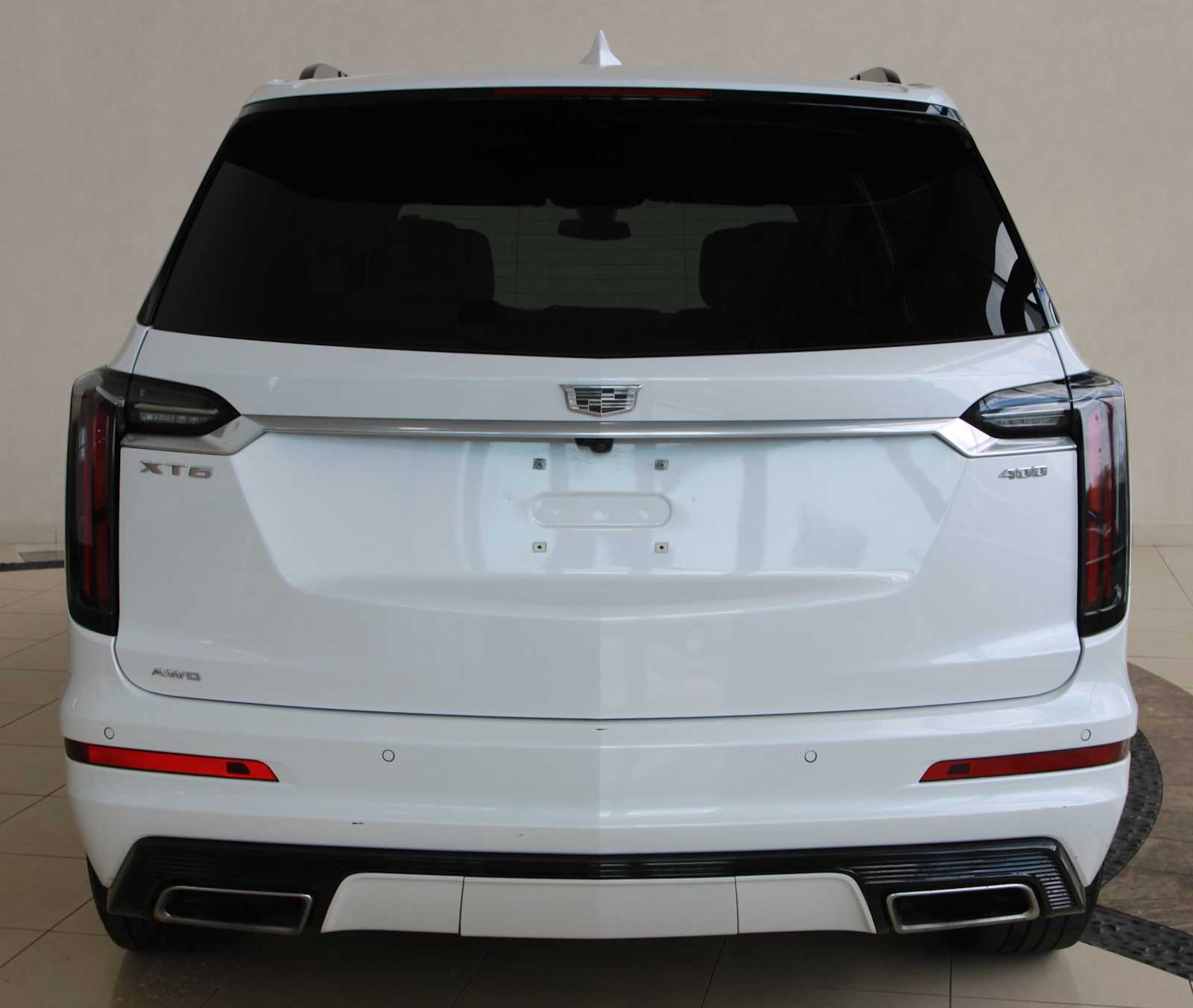 used 2023 Cadillac XT6 car, priced at $40,497