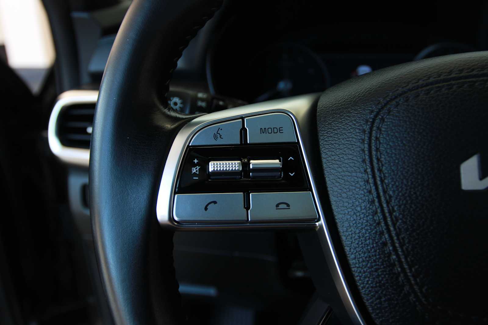 used 2022 Kia Telluride car, priced at $24,197