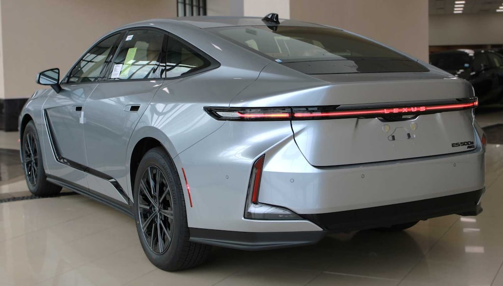 New 2026 Lexus ES 500e LUXURY AWD SEDAN