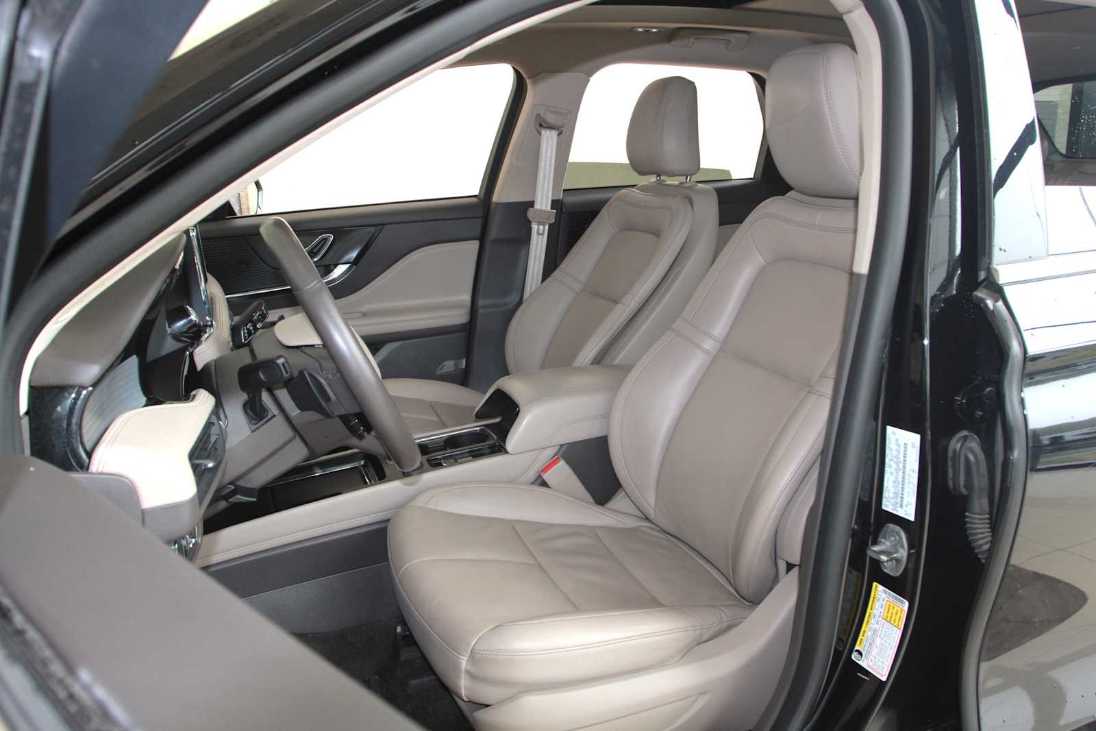 used 2022 Lincoln Corsair car, priced at $21,197