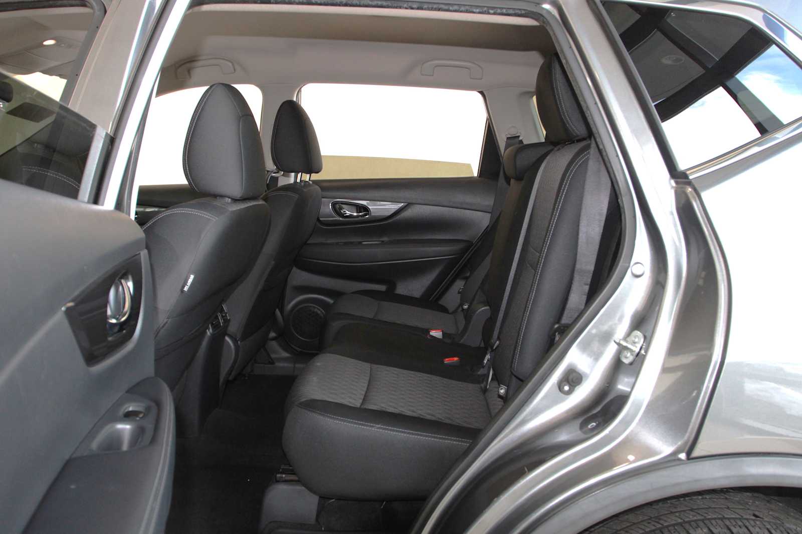 used 2018 Nissan Rogue car, priced at $14,697