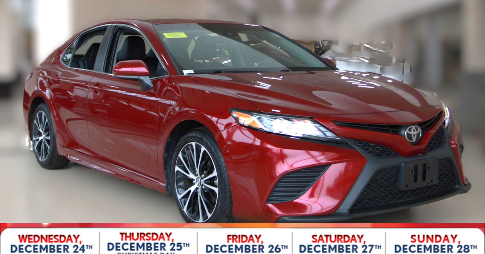 2018 Toyota Camry SE's photo