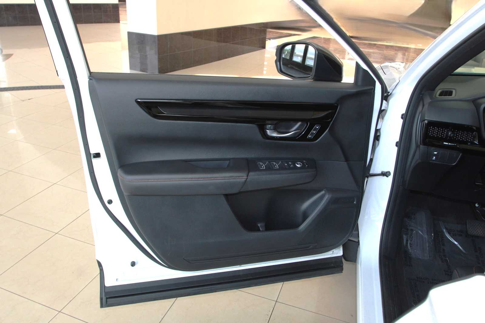 used 2024 Honda CR-V Hybrid car, priced at $35,997