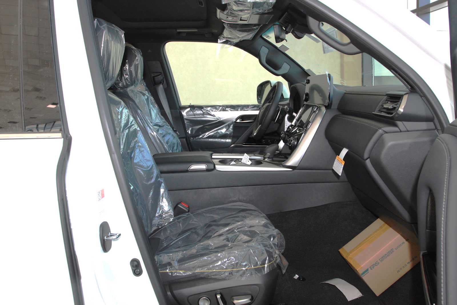 new 2026 Lexus LX 700h car, priced at $124,002