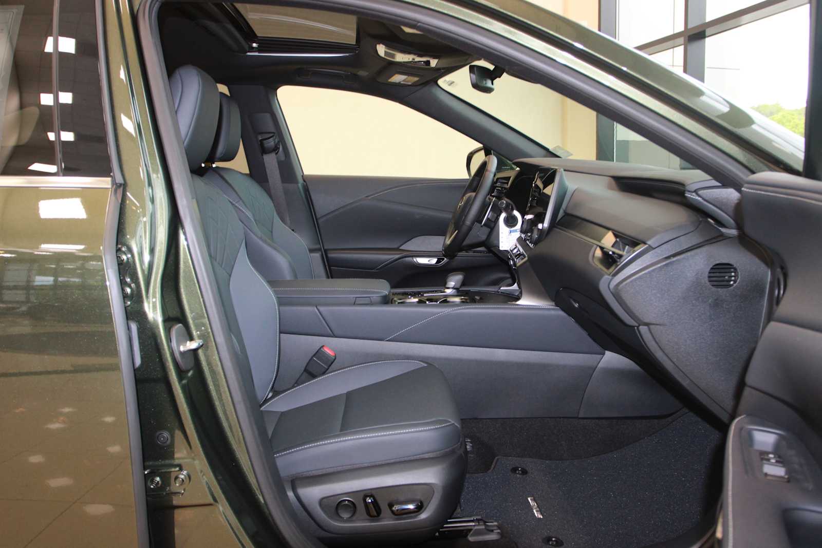 new 2026 Lexus RX 450h Plus car, priced at $70,323