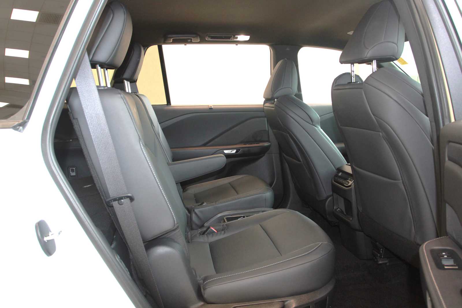 2026 Lexus TX Hybrid F Sport Premium - Photo 29