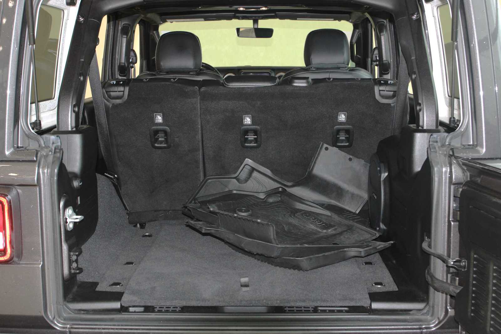 used 2021 Jeep Wrangler car, priced at $27,297