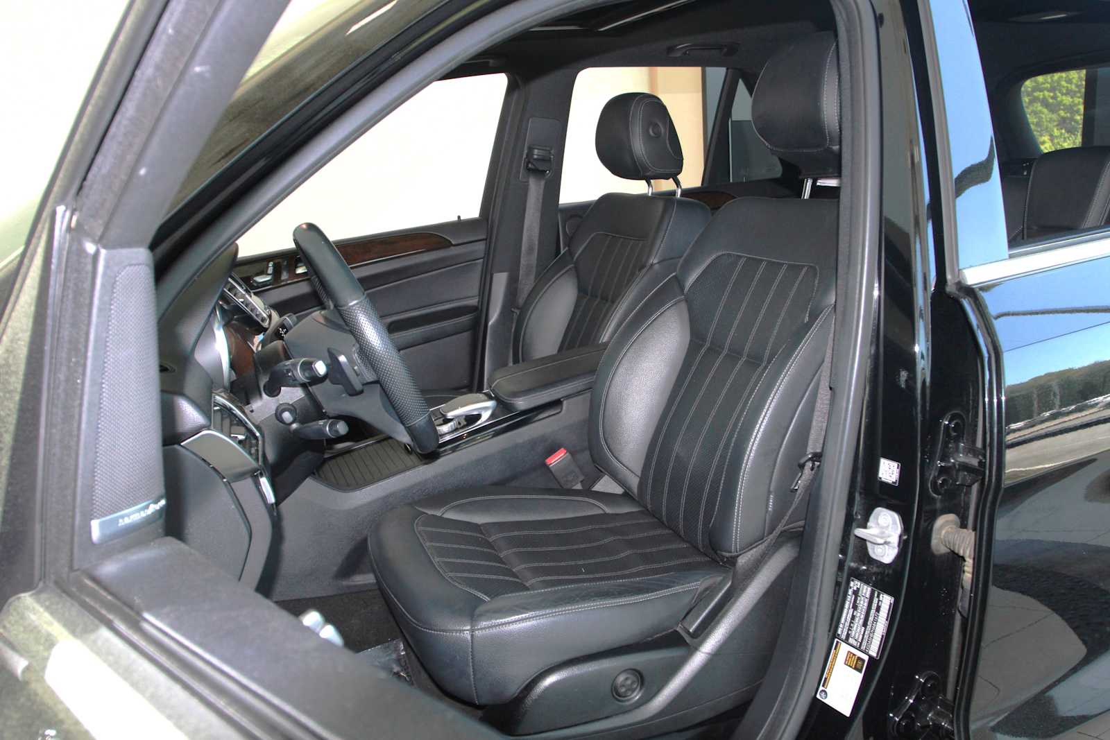 used 2017 Mercedes-Benz GLE 350 car, priced at $18,297