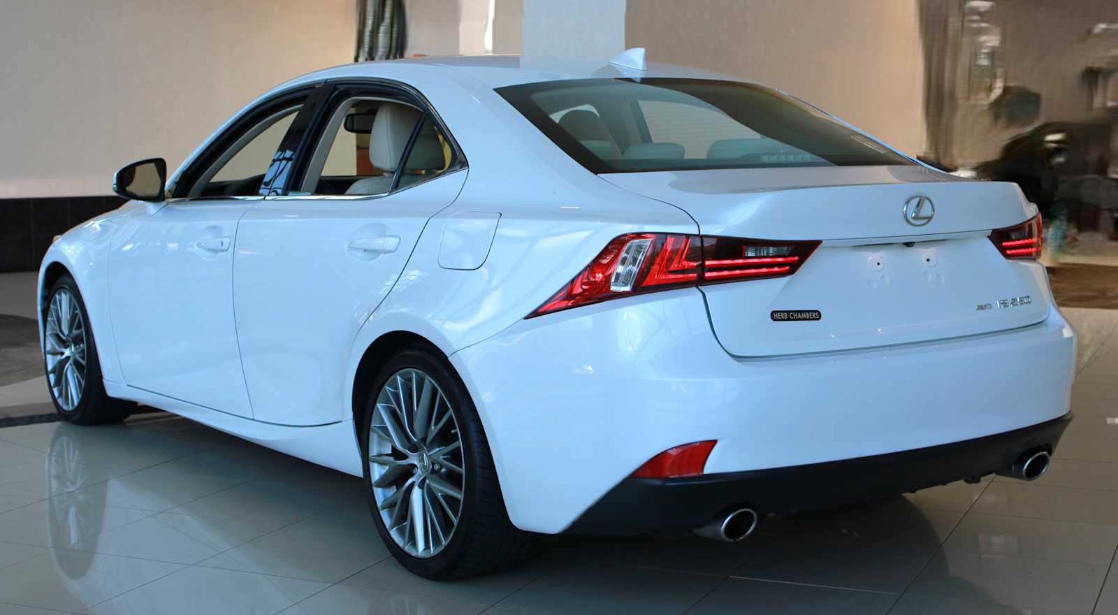 2014 Lexus IS 250 photo 3