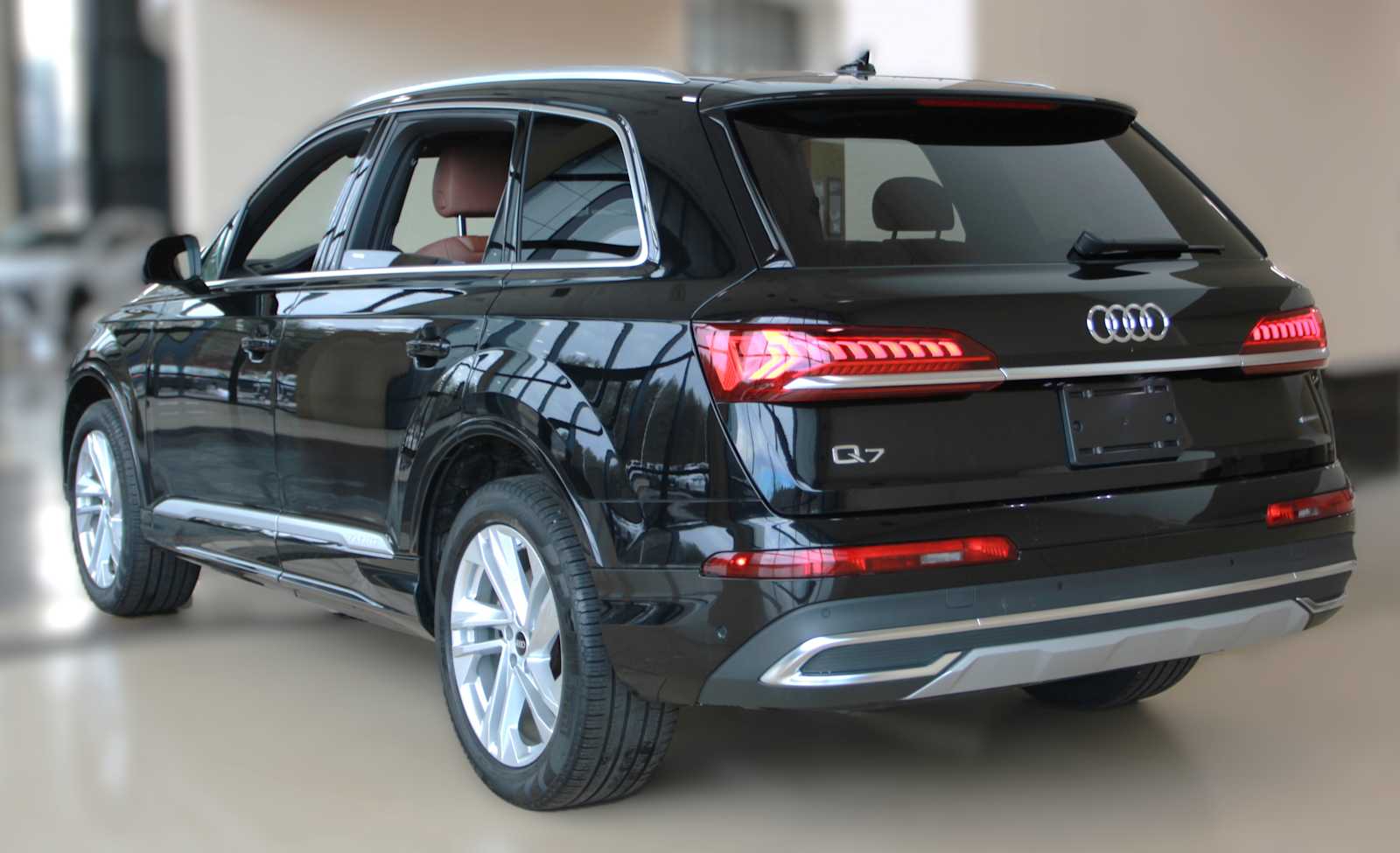 used 2023 Audi Q7 car, priced at $38,497