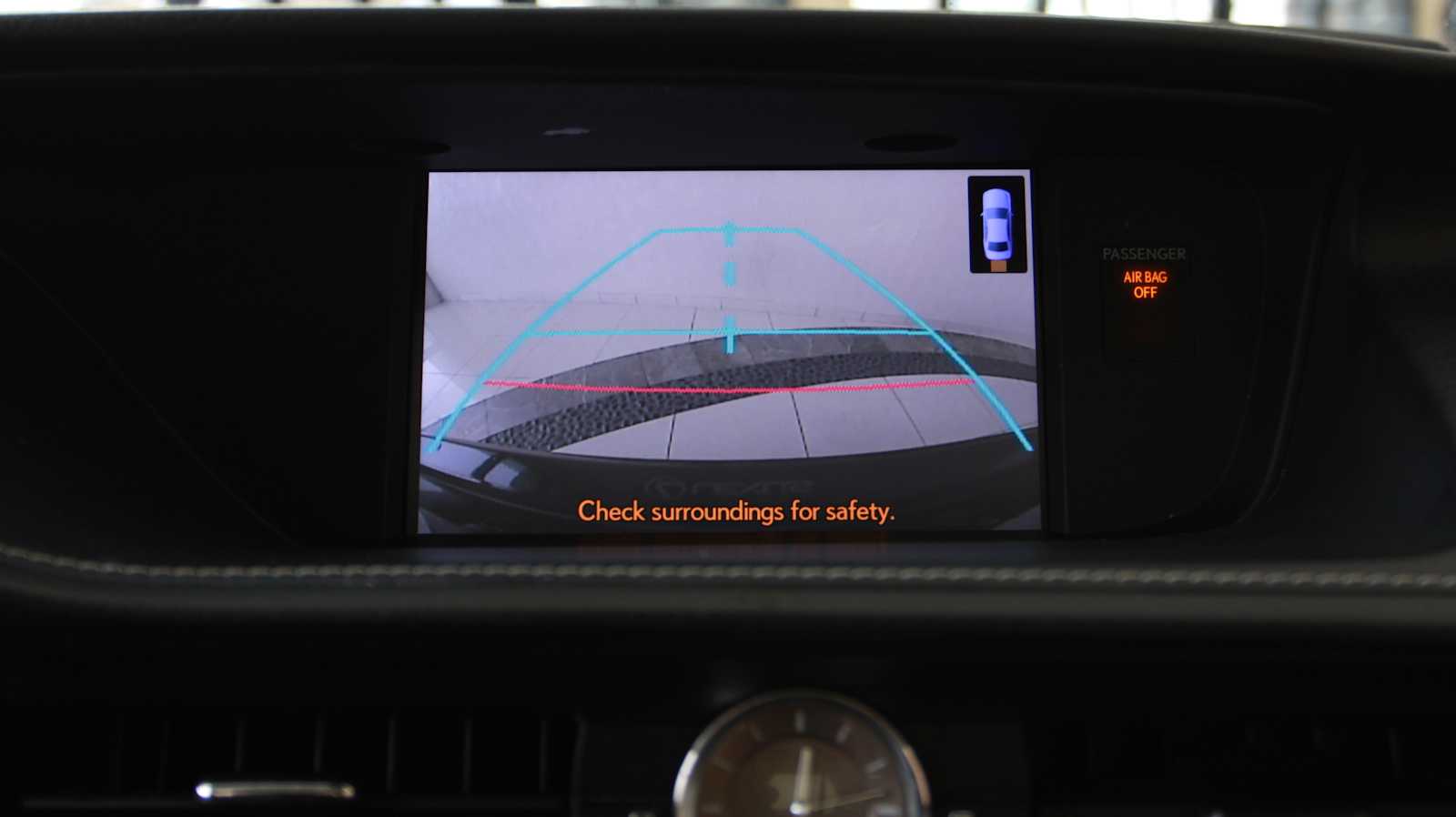 used 2014 Lexus ES 300h car, priced at $15,997