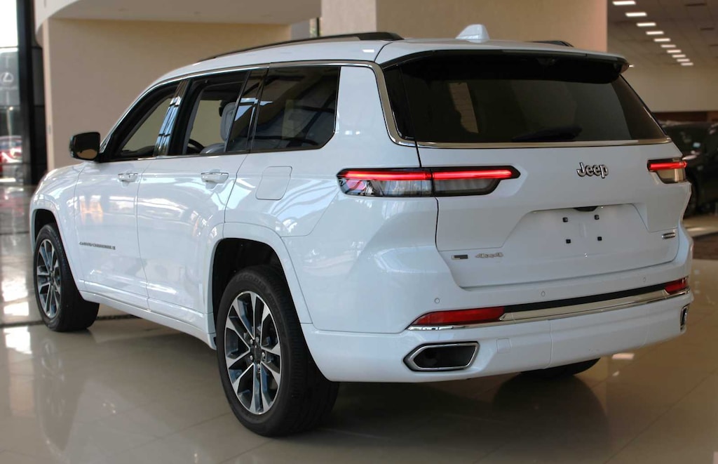Used 2021 Jeep Grand Cherokee L Overland SUV