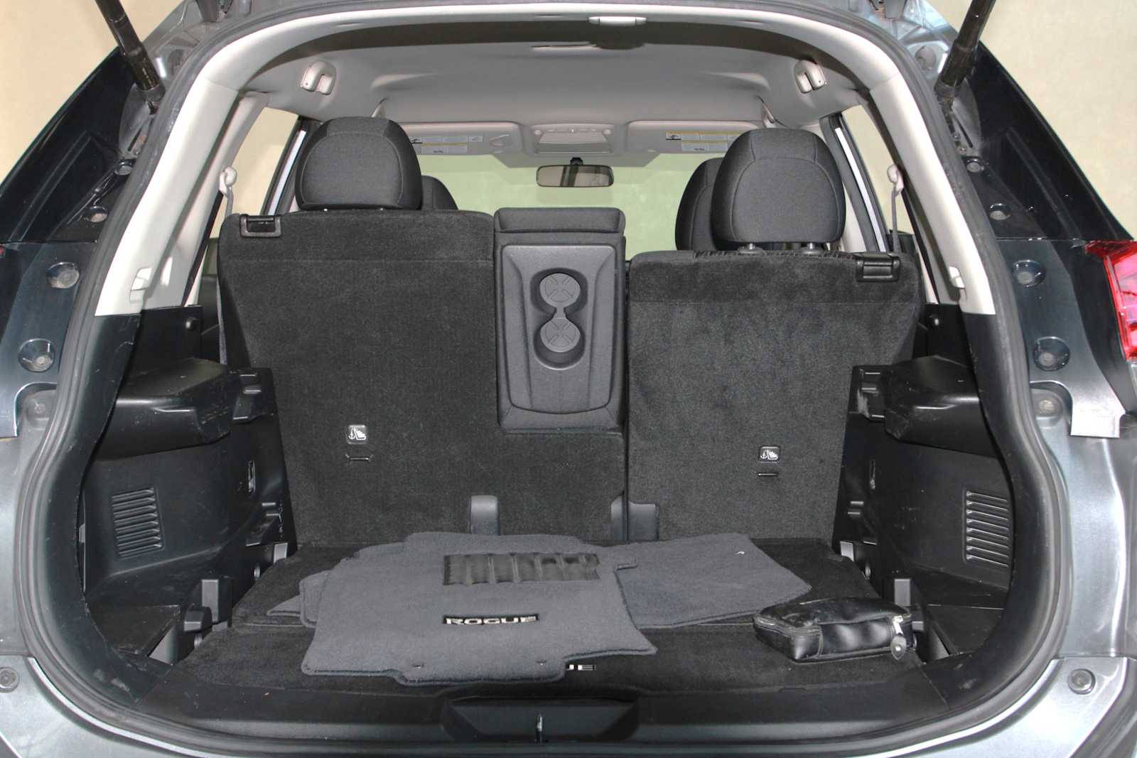 used 2018 Nissan Rogue car, priced at $14,697