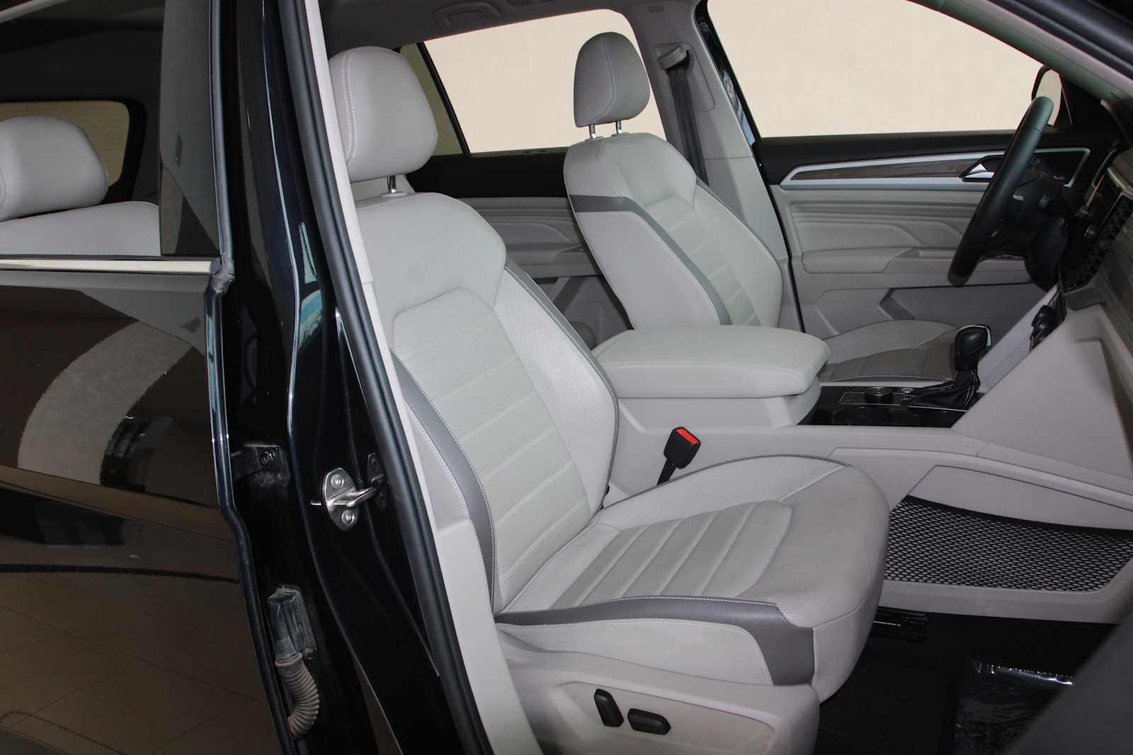 2021 Volkswagen Atlas 29