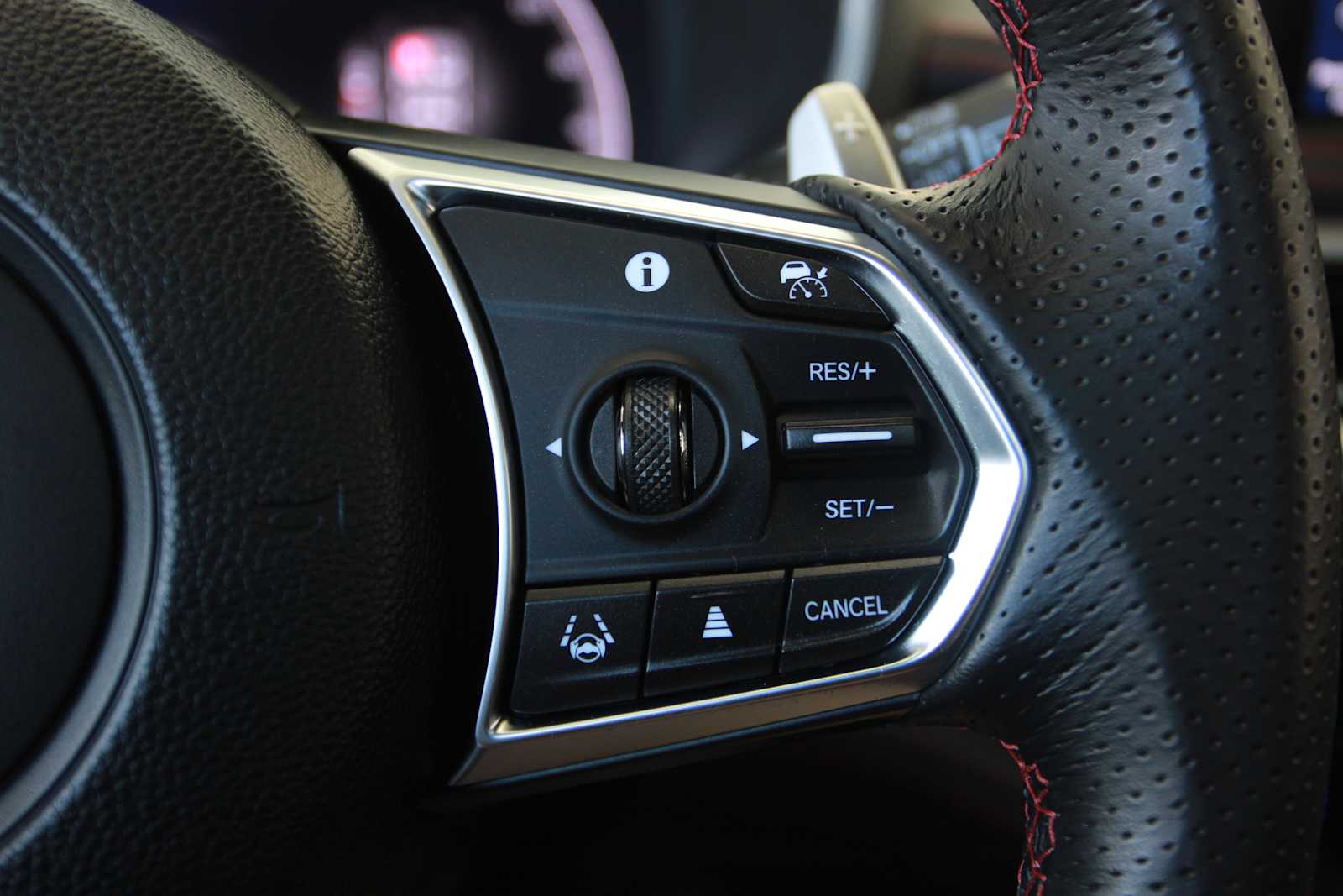 used 2025 Acura MDX car, priced at $57,497