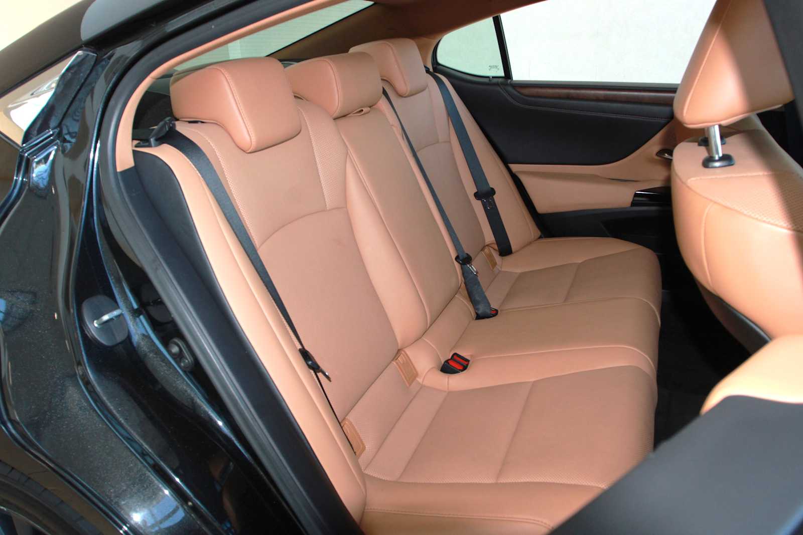 used 2022 Lexus ES 350 car, priced at $38,497