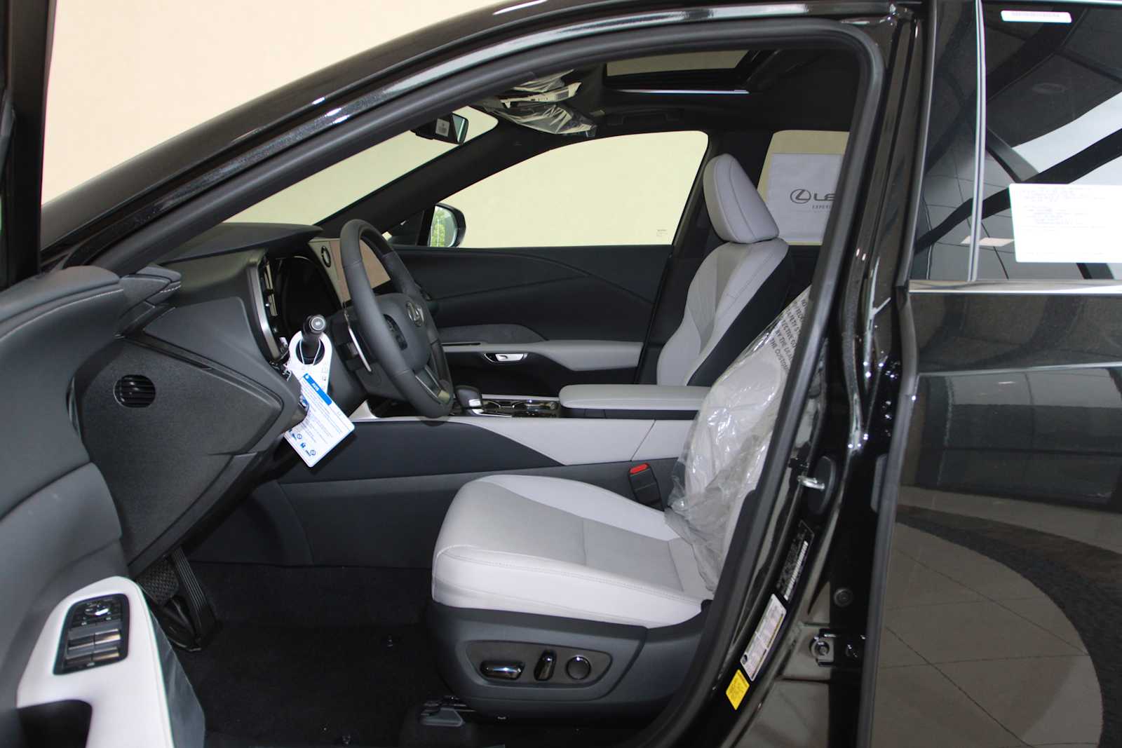 new 2026 Lexus RX 350 car, priced at $58,574