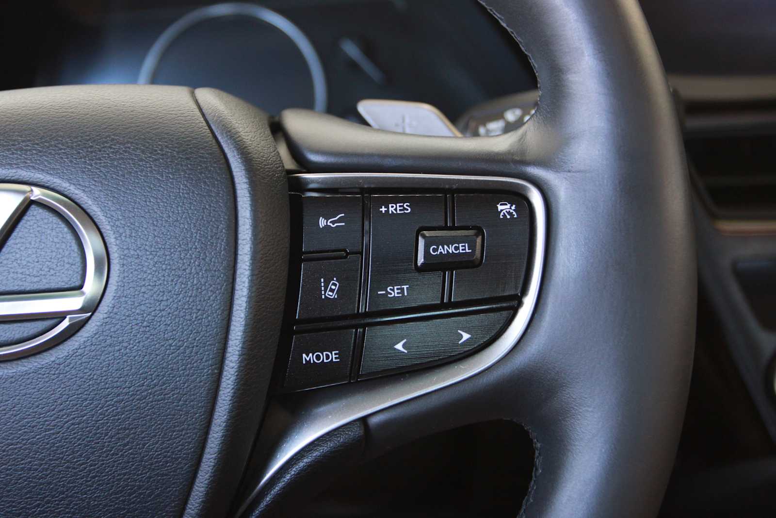 used 2022 Lexus ES 250 car, priced at $35,497