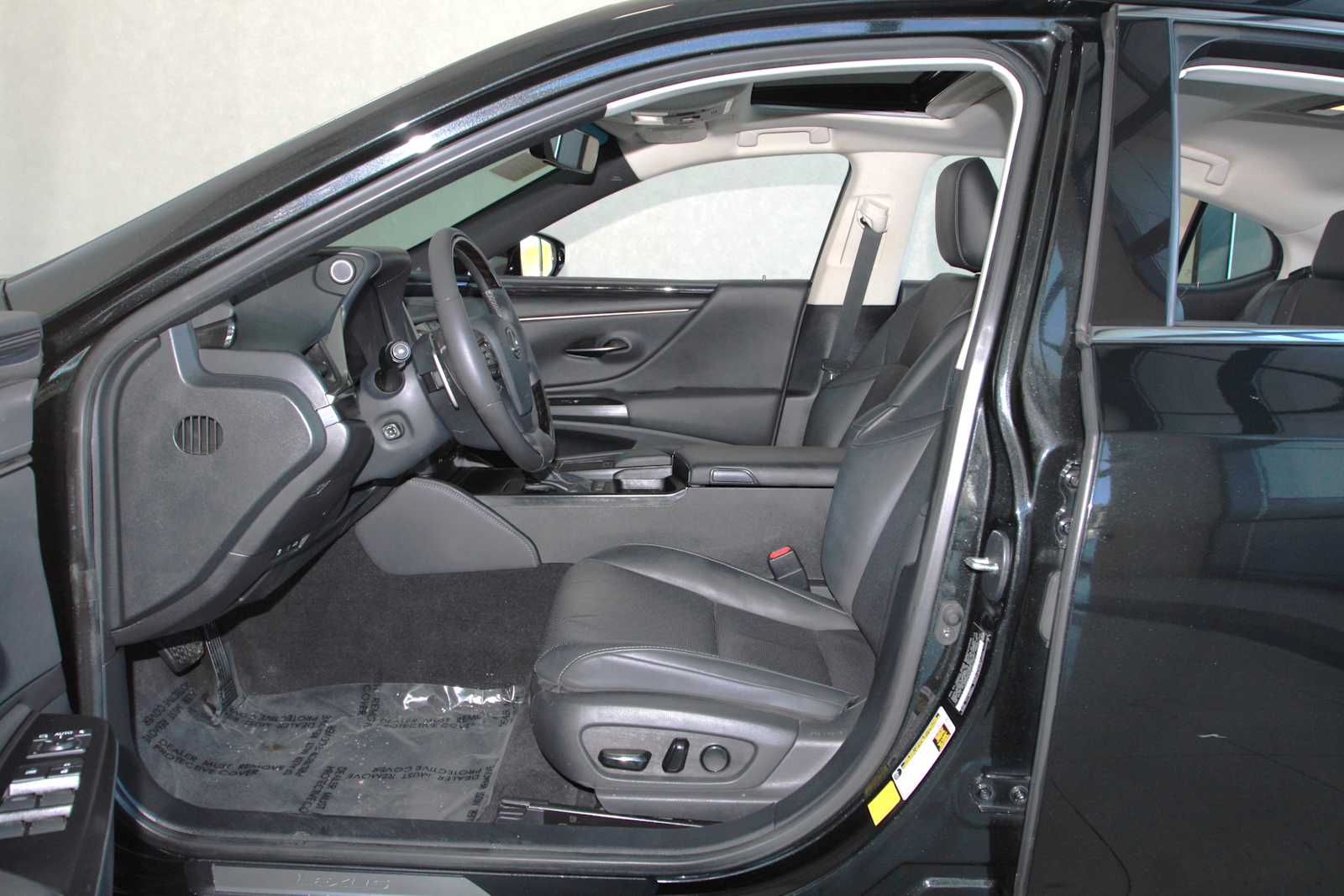 used 2021 Lexus ES 350 car, priced at $35,497