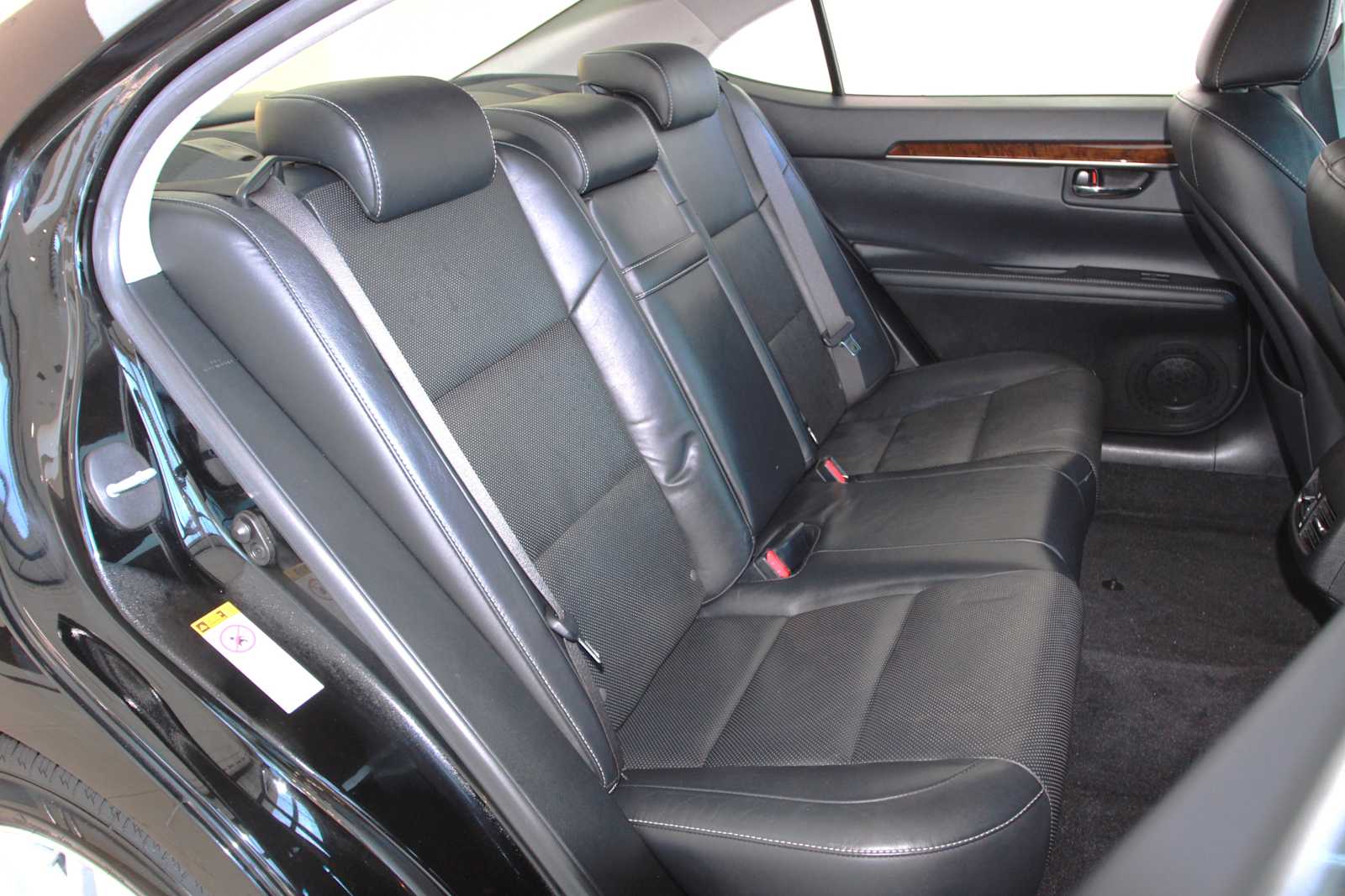 used 2015 Lexus ES 350 car, priced at $17,497