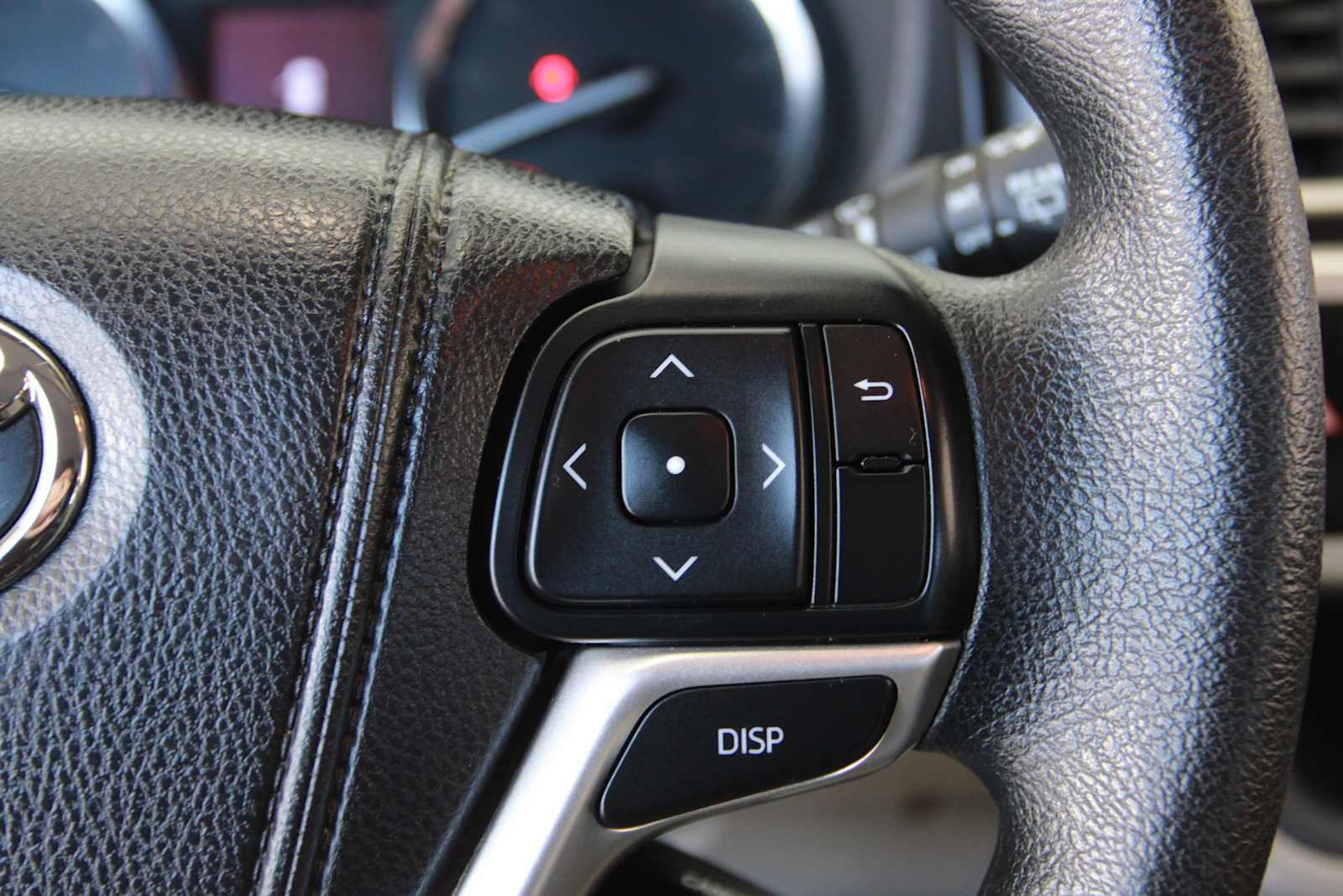 used 2015 Toyota Highlander car, priced at $18,197