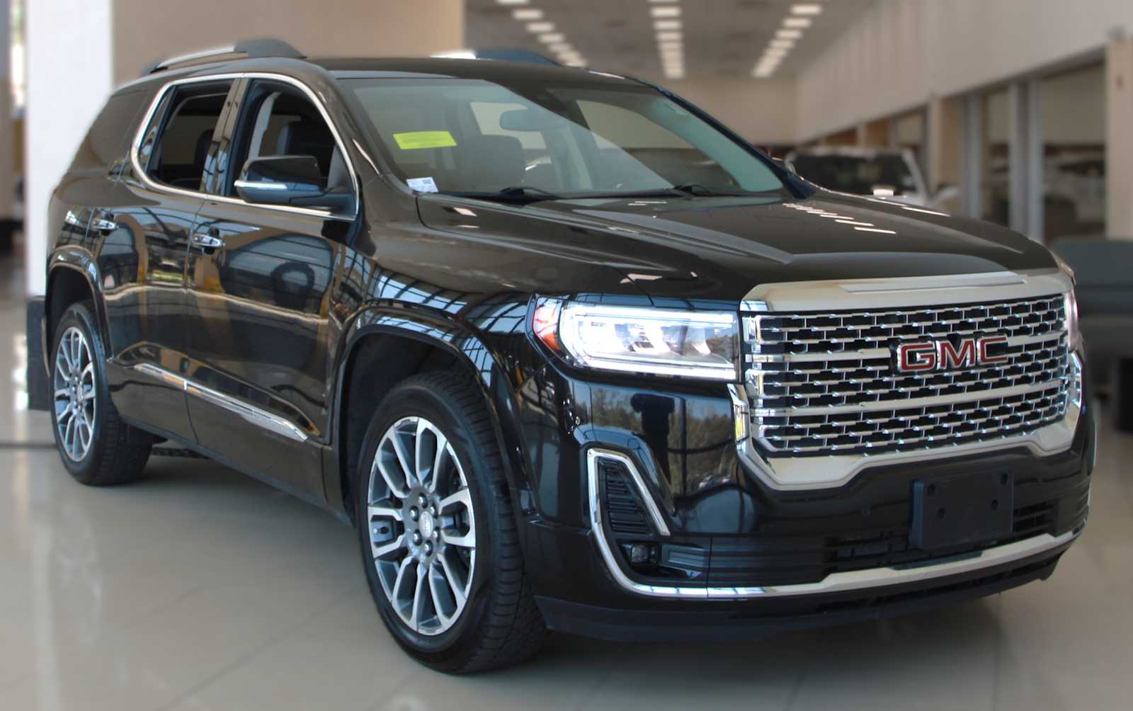 2022 GMC Acadia Denali AWD's photo