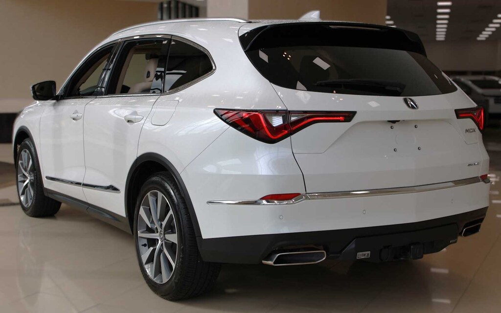 Used 2026 Acura MDX Tech SUV