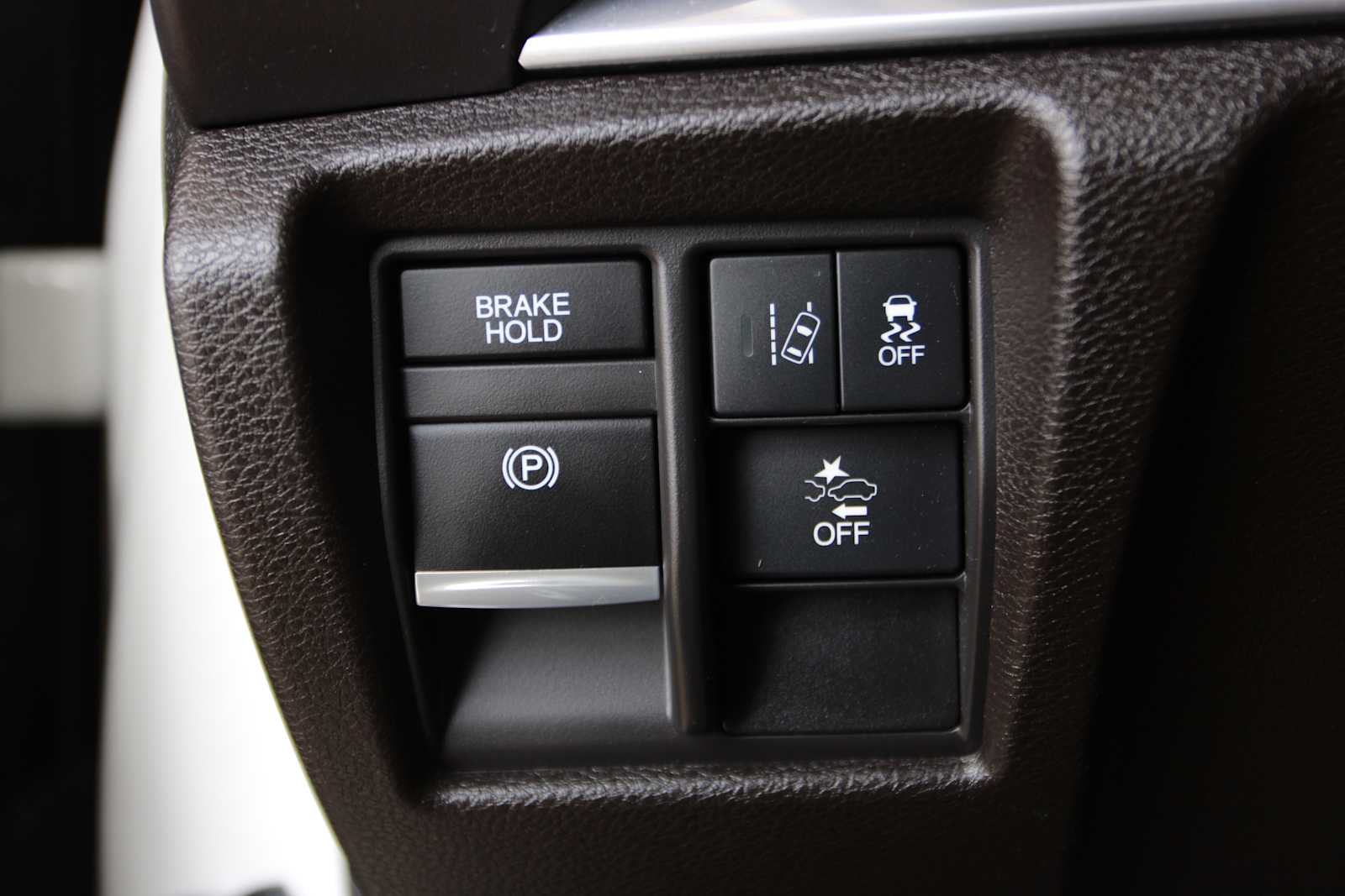 used 2018 Acura MDX car, priced at $23,097