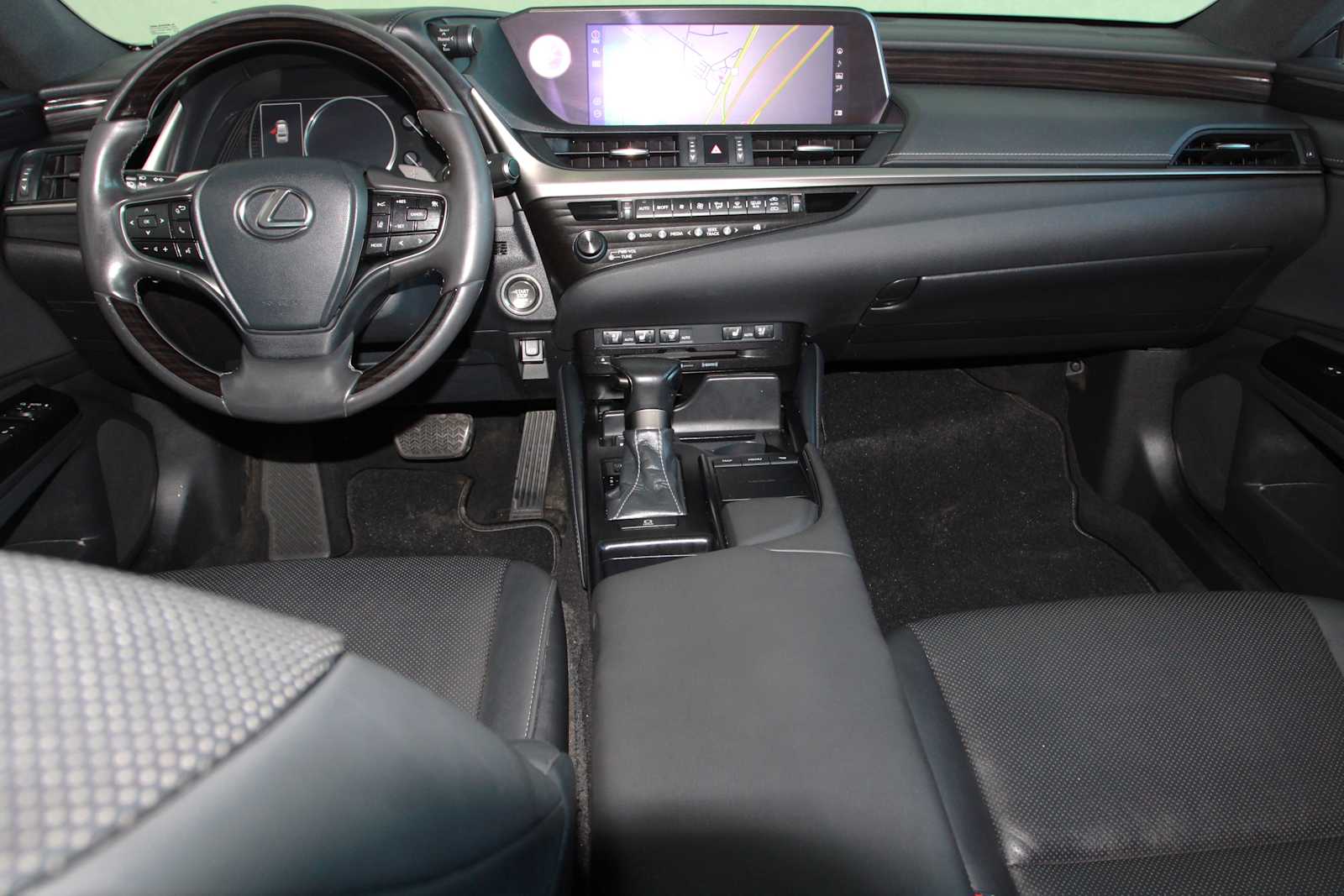 used 2020 Lexus ES 350 car, priced at $33,097