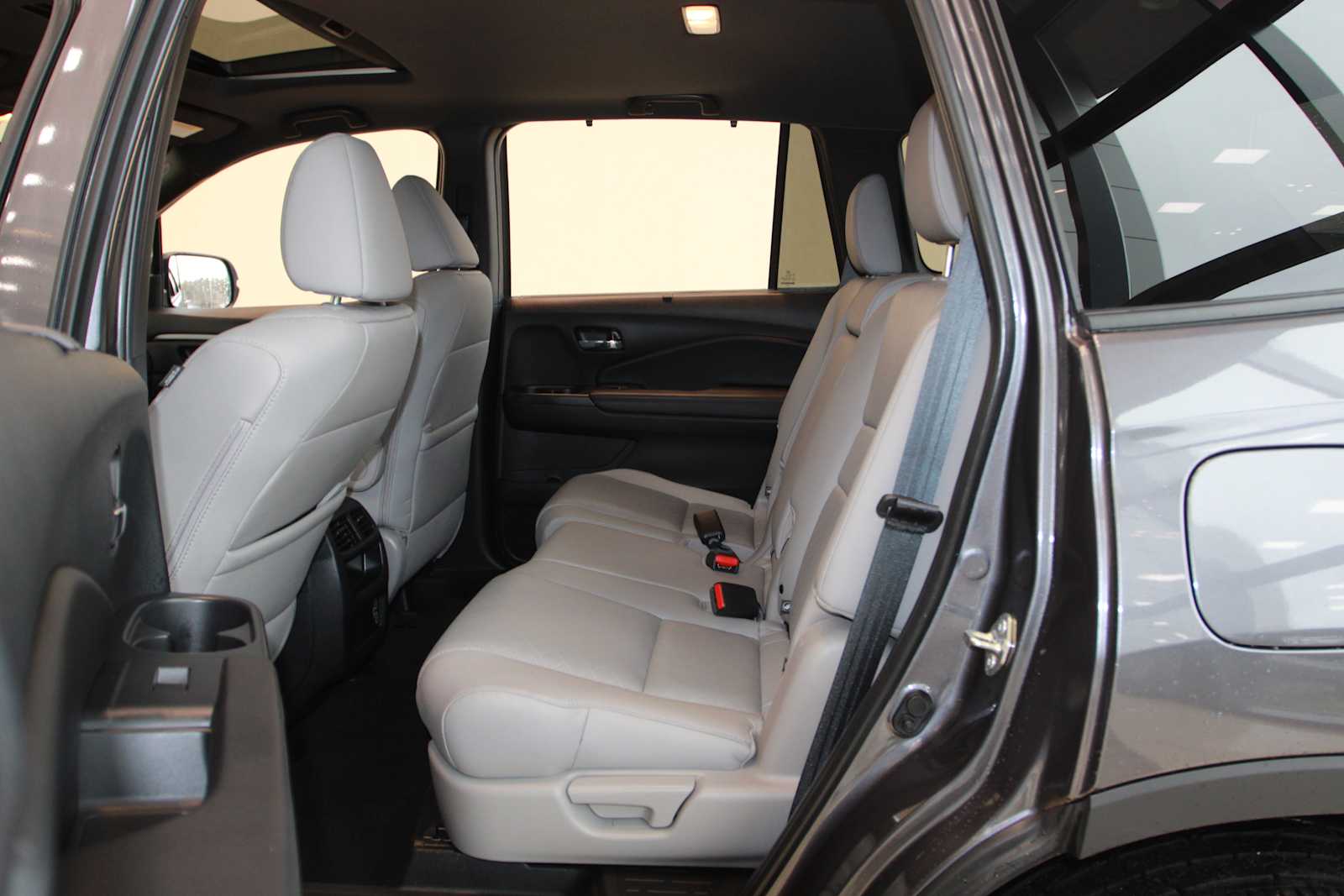 used 2020 Honda Passport car, priced at $28,497