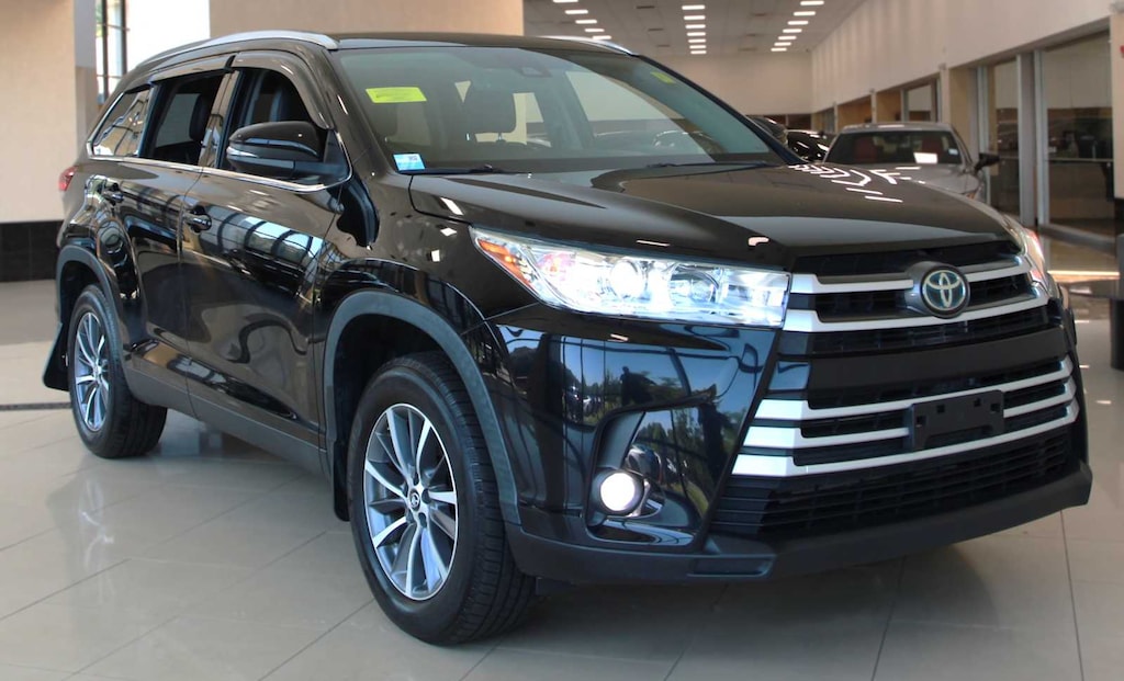 Used 2019 Toyota Highlander XLE SUV