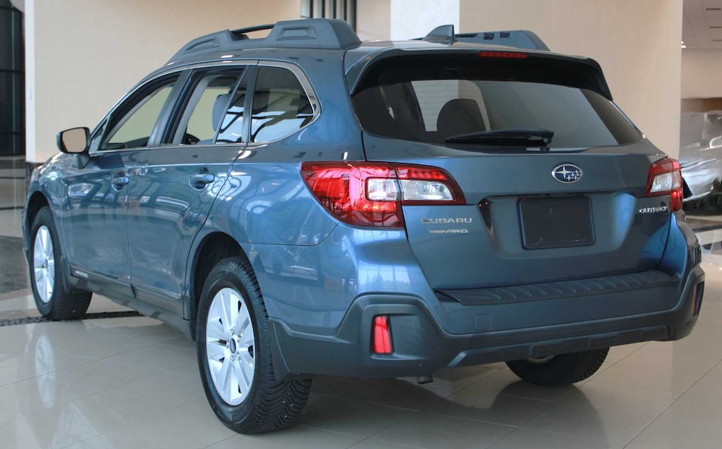 Used 2018 Subaru Outback Premium SUV