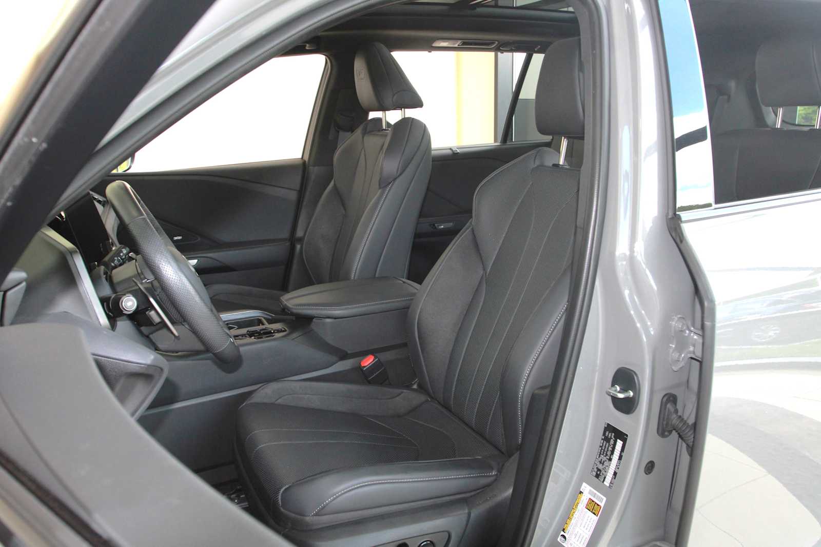 used 2025 Lexus TX 500h car, priced at $76,497
