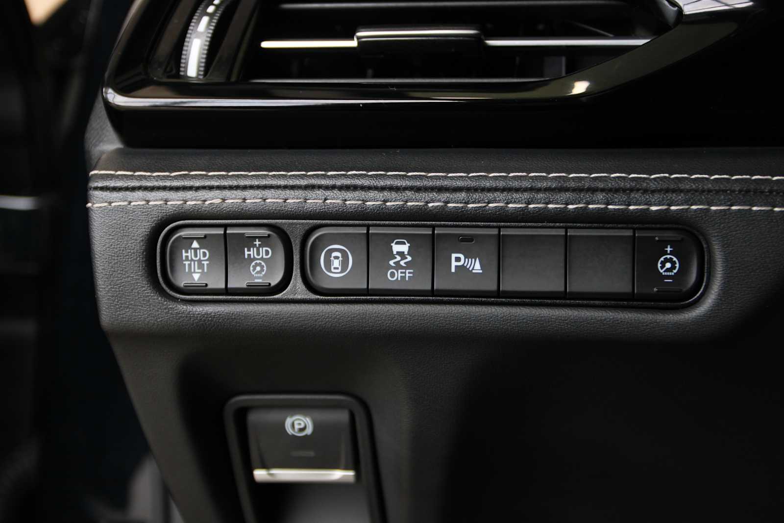 used 2023 Acura MDX car, priced at $41,497