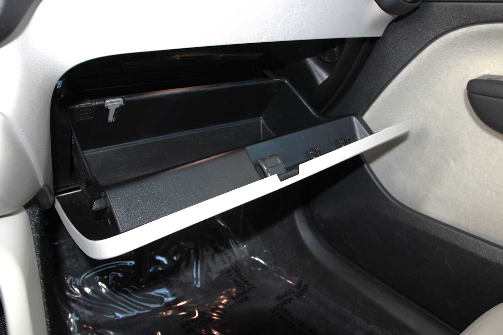 used 2020 Volvo XC40 car, priced at $17,497