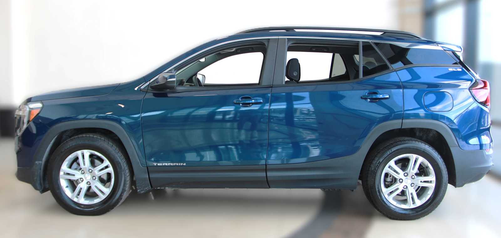 used 2022 GMC Terrain car, priced at $17,397