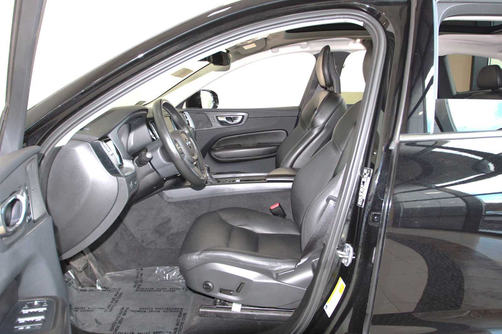 used 2019 Volvo XC60 car, priced at $18,497