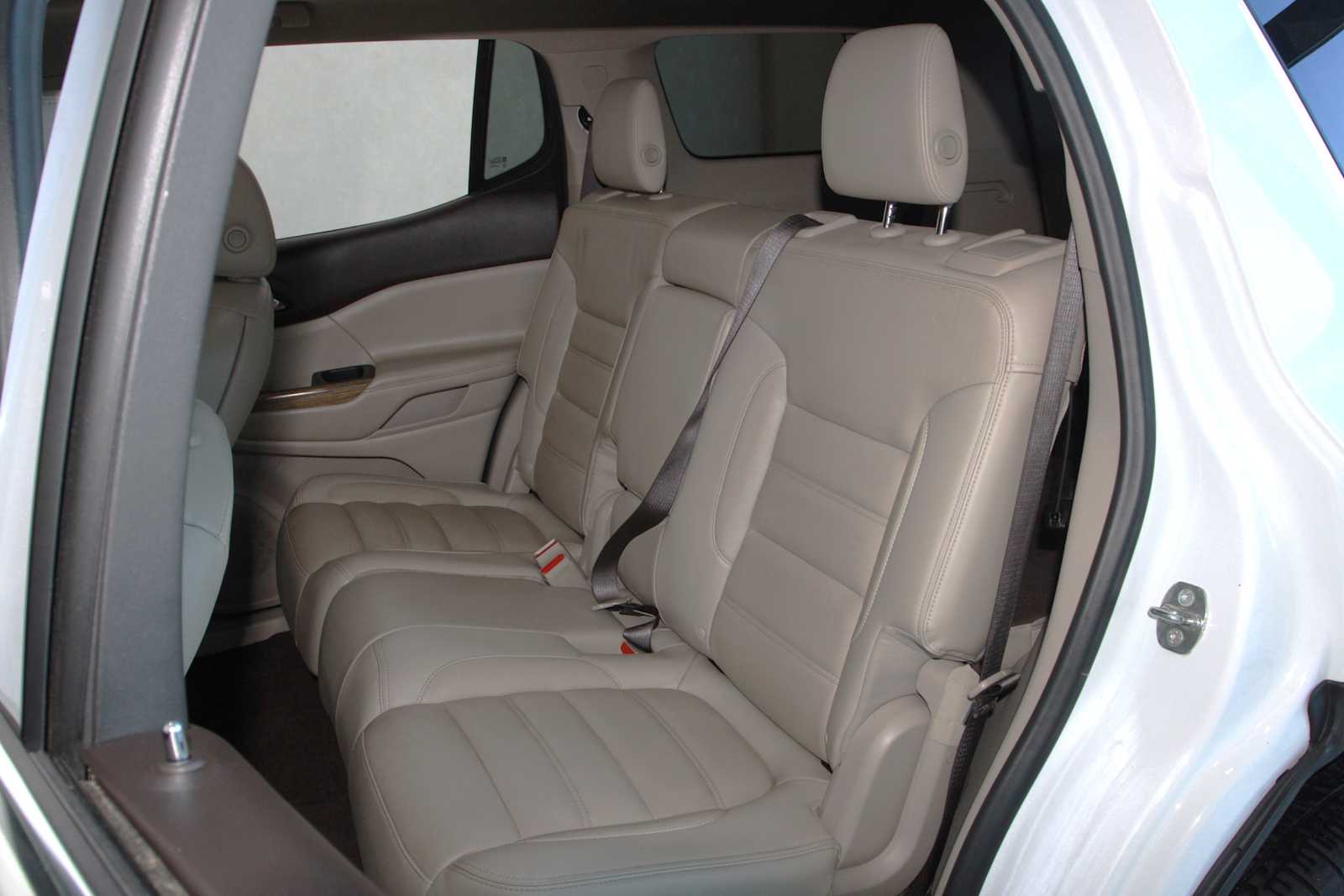 used 2018 GMC Acadia car, priced at $19,897