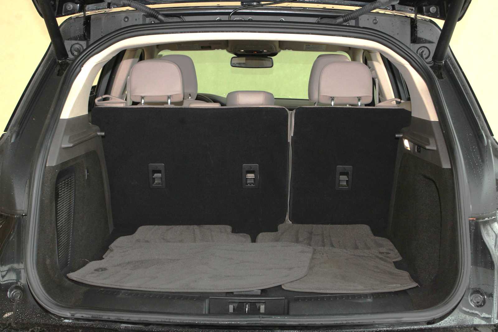 used 2022 Lincoln Corsair car, priced at $21,197