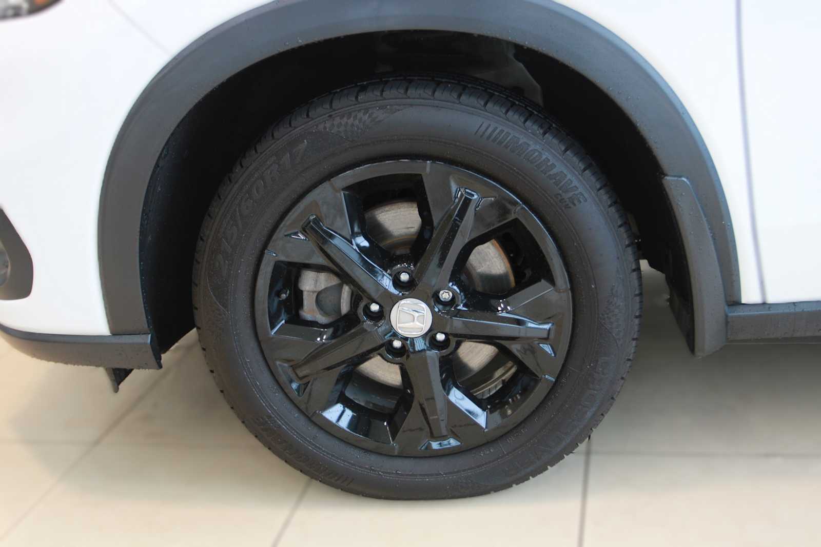 2023 Honda HR-V LX - Photo 8