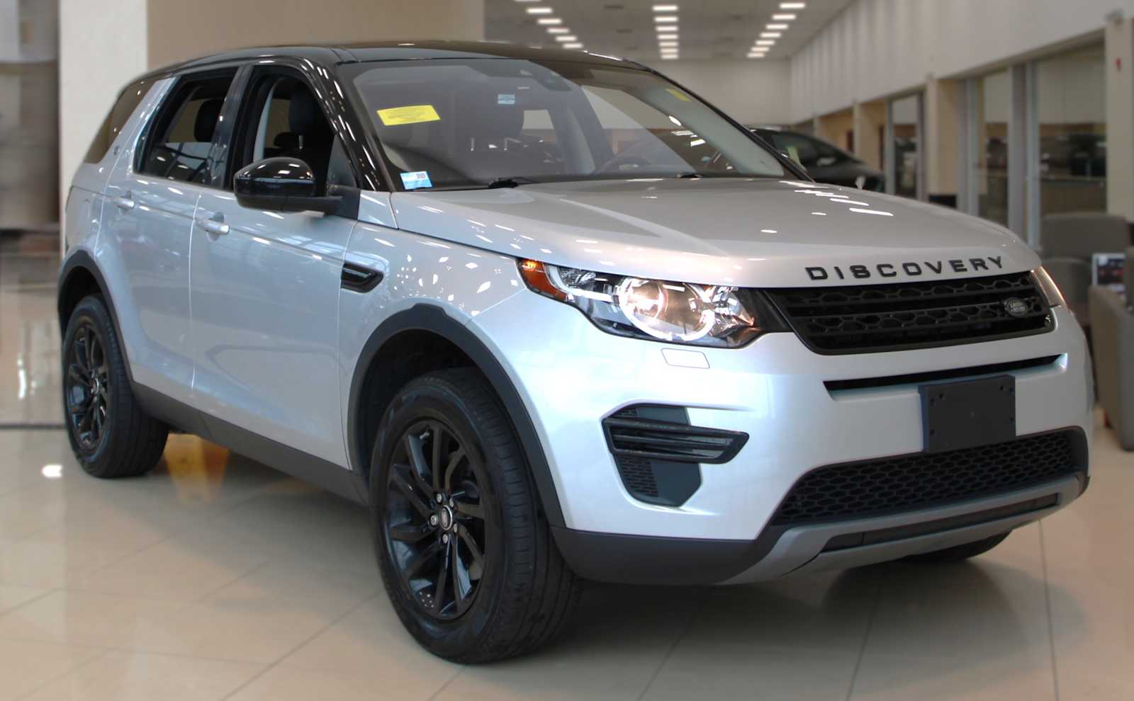Used 2019 Land Rover Discovery Sport SE SUV