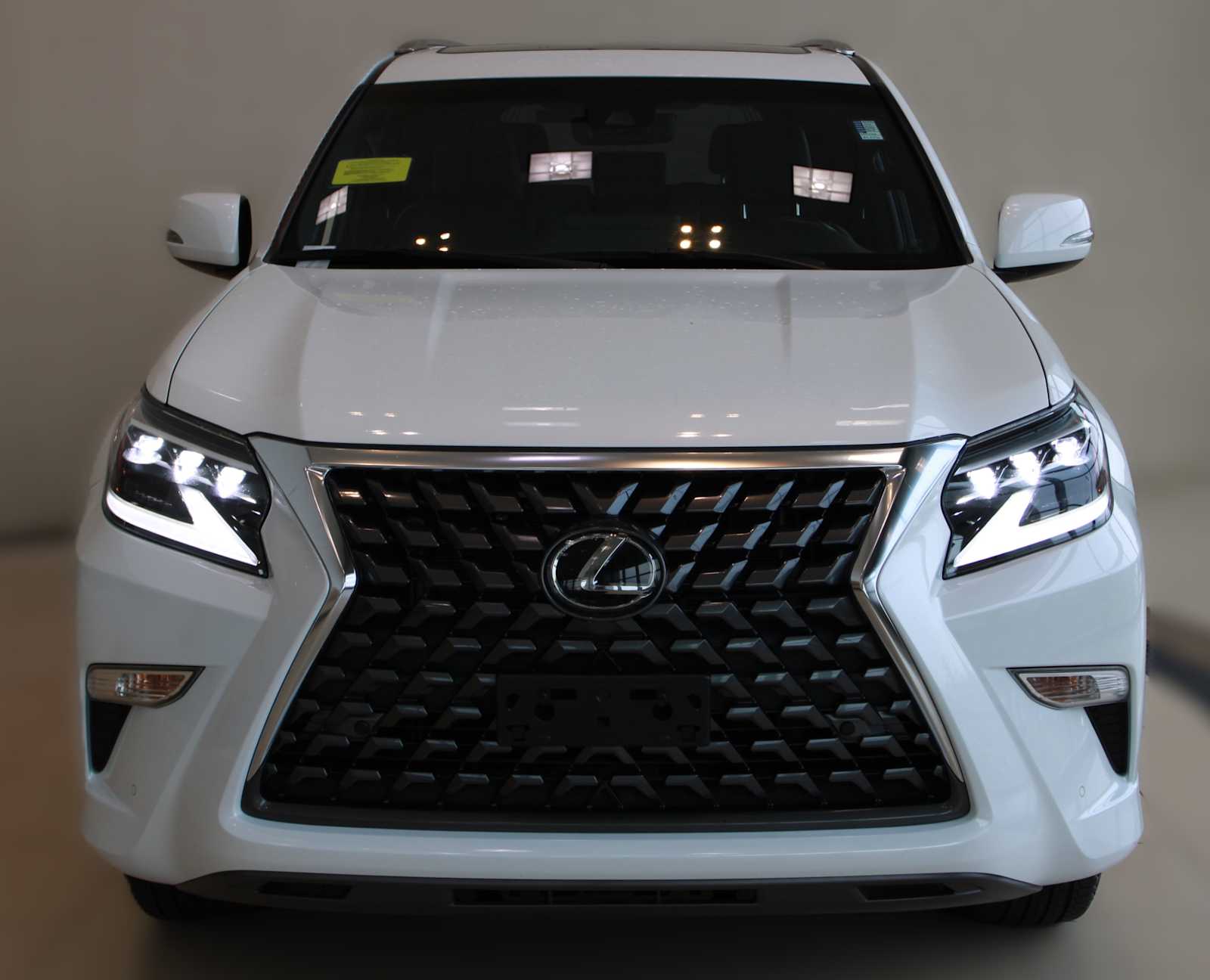 2022 Lexus GX 460 photo 2