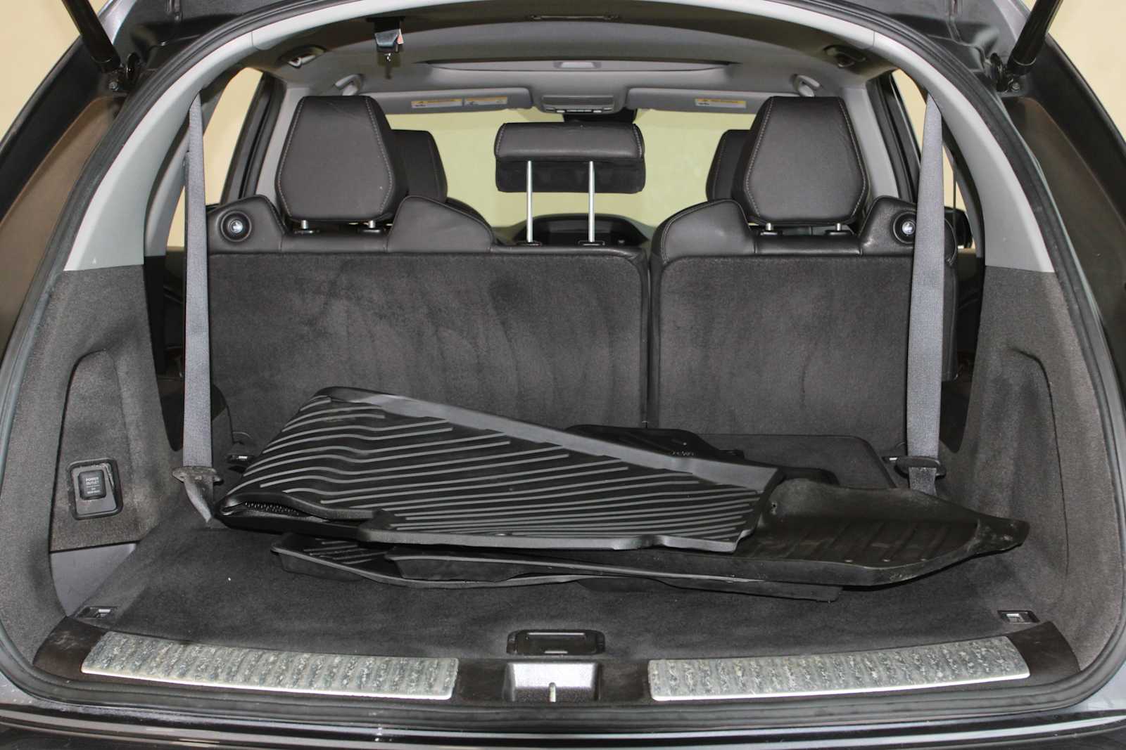 used 2017 Acura MDX car, priced at $17,197