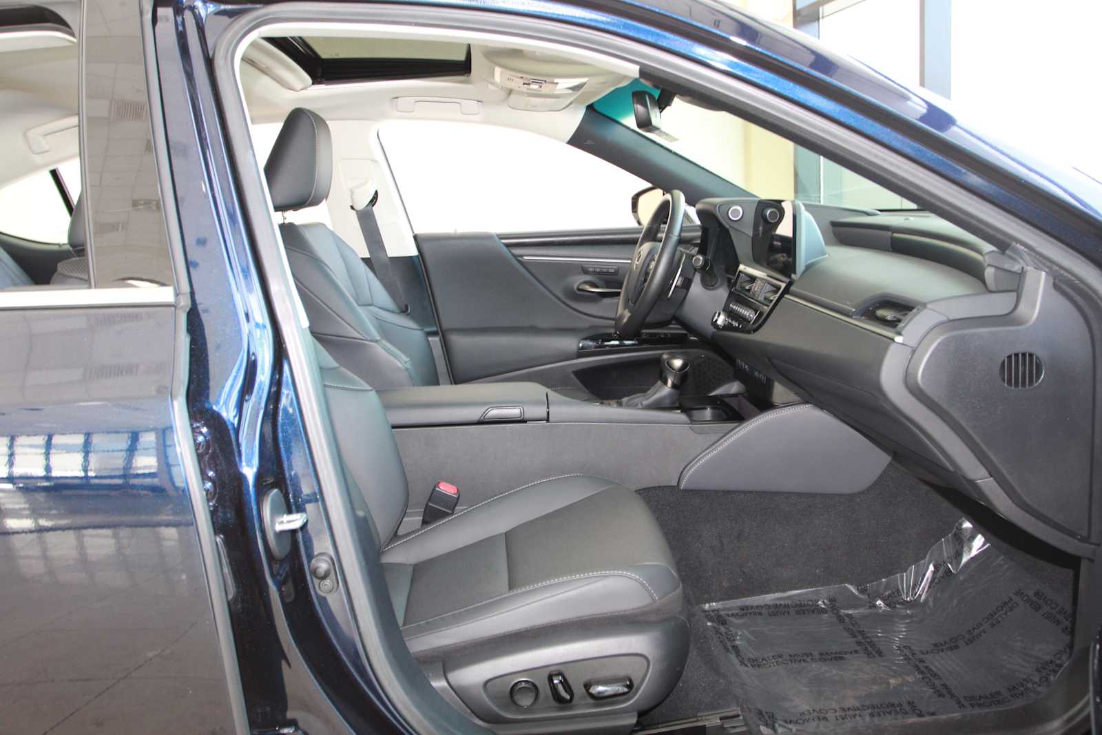 used 2025 Lexus ES 300h car, priced at $44,497