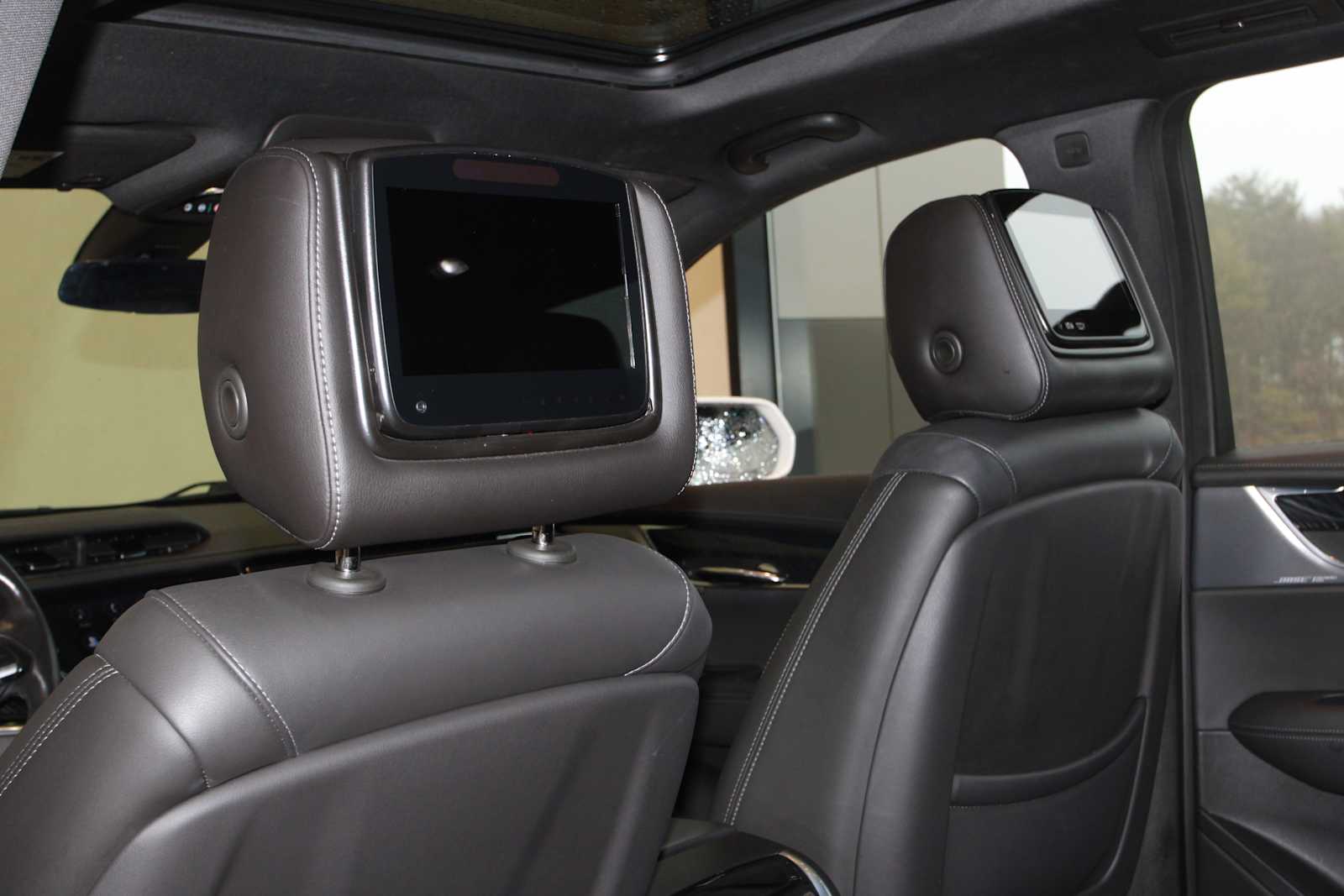 used 2020 Cadillac XT6 car, priced at $22,297