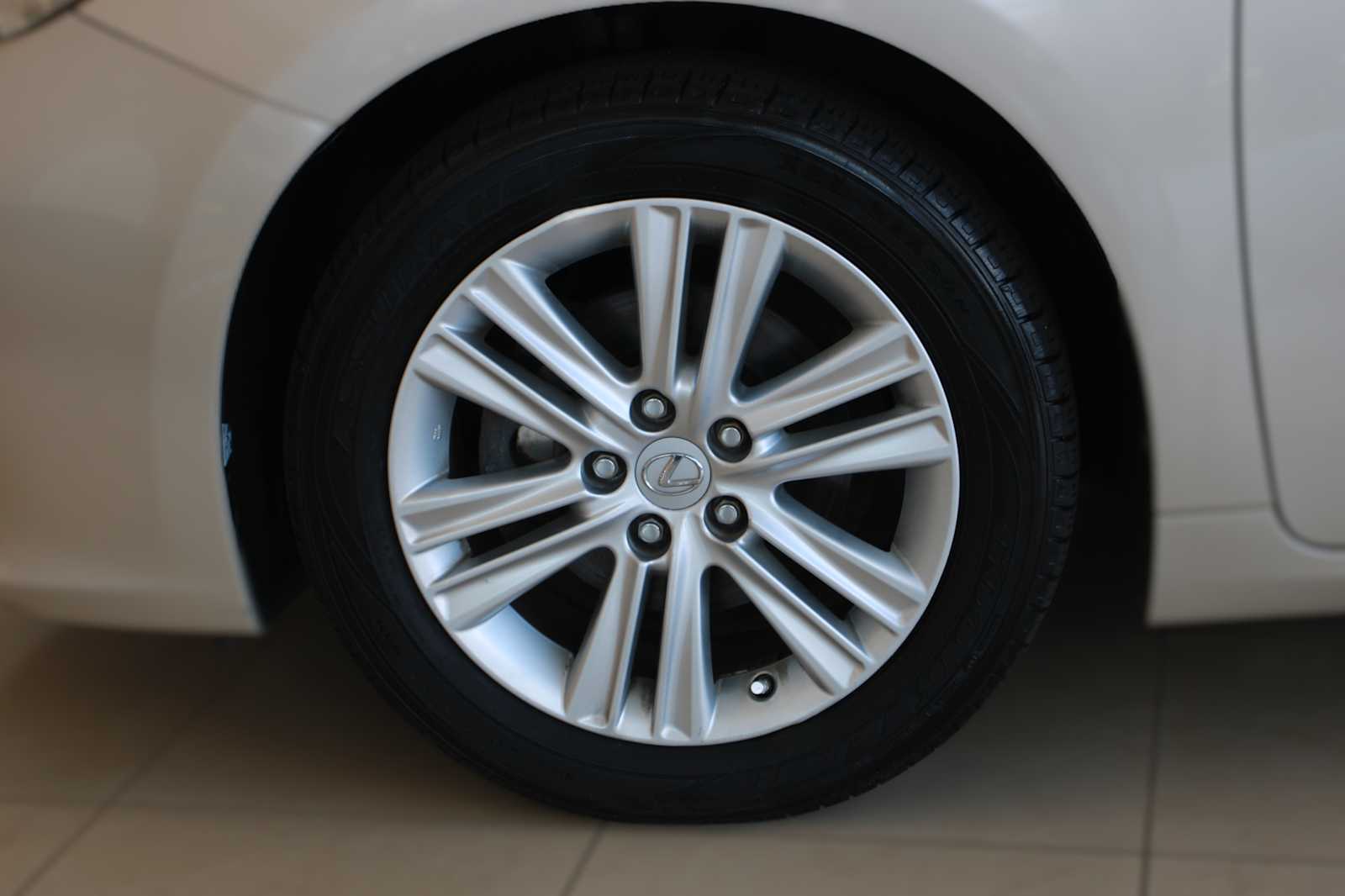used 2014 Lexus ES 350 car, priced at $17,997