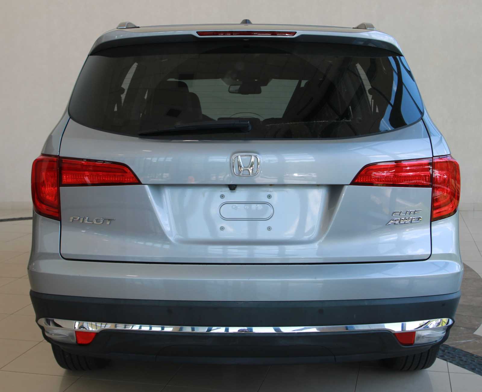used 2016 Honda Pilot car, priced at $21,497